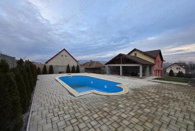 Casă cu Teren 700 Mp în Central - 18