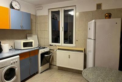 Apartament cu 2 camere decomandat, mobilat în Titan