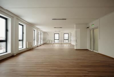 Birou, de 284.70001220703 mp, în Galata - 2