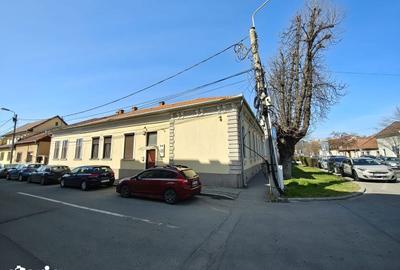 Casă cu 8 camere decomandat cu Teren 48 Mp în Sud - 6