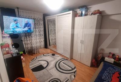 Apartament 3 camere, decomandat, 54 mp utili - Zona Brestei - 2