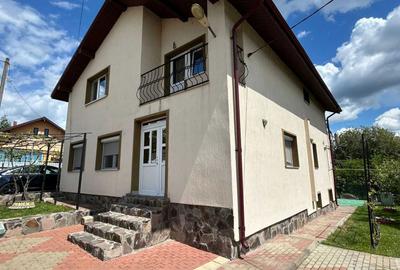 Casă cu 4 camere în Negrești - 1