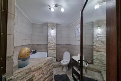 Apartament cu 3 camere decomandat în Teilor - 5