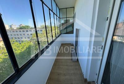 Apartament cu 2 camere semidecomandat în Cornișa - 10