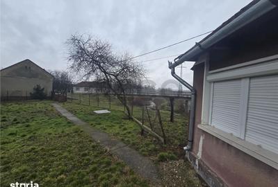 Casă cu 2 camere cu Teren 2685 Mp în Curtuișeni - 13