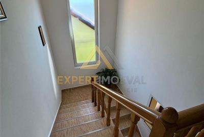 Casă cu 7 camere cu Teren 800 Mp în Vasile Alecsandri - 14