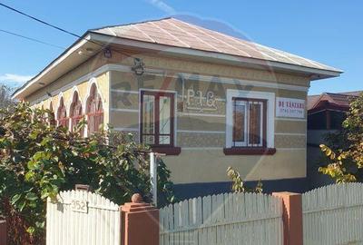 Casa / Vila cu 3 camere de vanzare - 3