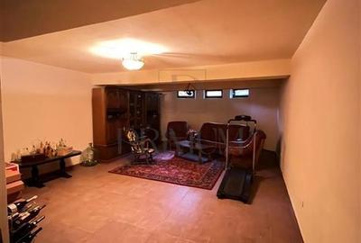 DUMBRAVITA - CASA EXCLUSIVISTA - 5 CAMERE - 5 BAI - PANOURI SOLARE - TEREN 1430M - 5