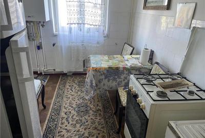 Apartament 3 camere , zona Gara , decomandat, 74 mp ,constru - 13