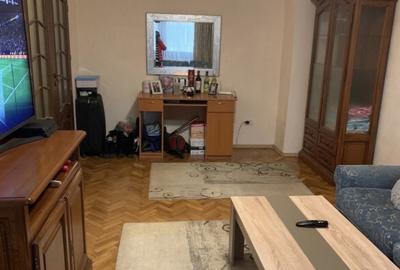 Apartament cu 2 camere decomandat în Cetate - 4