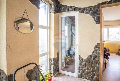 Casa / Vila cu 3 camere de vanzare in zona Iris - 2