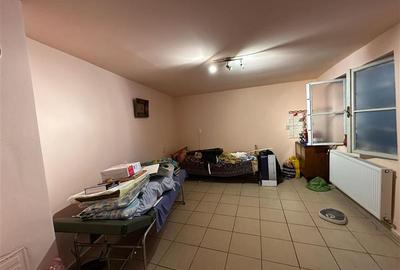 Casă individuală cu 7 camere cu Teren 900 Mp în Est - 22