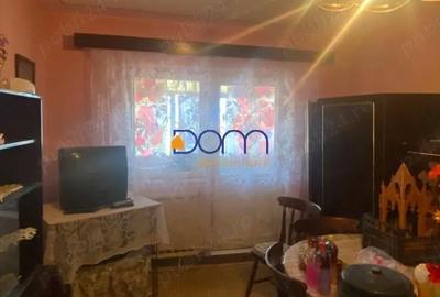 Apartament cu 4 camere decomandat în Central - 2