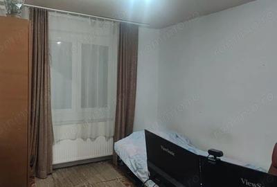 Apartament cu 2 camere semidecomandat în Complex Studențesc
