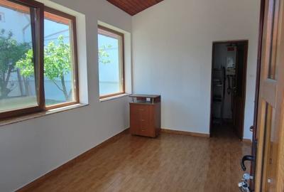 Casă cu 3 camere cu Canalizare în Șelimbăr - 6