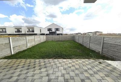 Casă cu 4 camere cu Teren 275 Mp în Giroc