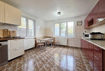 Casă cu 5 camere cu Teren 500 Mp în Balotești - 8