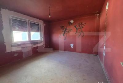 Casă cu 5 camere cu Teren 500 Mp în Titulescu - 2