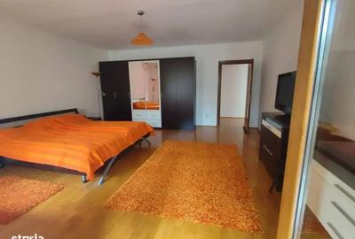 Casă cu 5 camere cu Canalizare în Central - 5