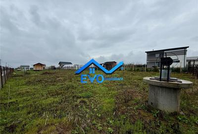 Teren de , intravilan, 401 mp, deschidere 24ml, Vorovesti, S - 3