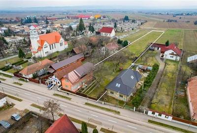 FILM! Locatie de Top,domeniu de 3.801 mp intravilan:rezidential/investitional/co - 18