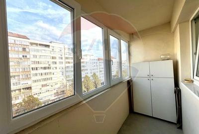 De inchiriat apartament cu 3 camere, in zona Dacia - 11