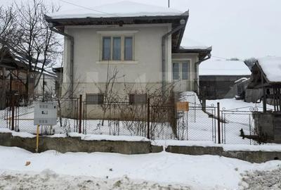 Casă cu 4 camere cu Teren 2375 Mp în Fizeșu Gherlii - 9