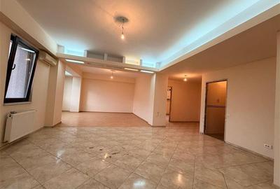 Apartament cu 3 camere decomandat în Tătărași - 11