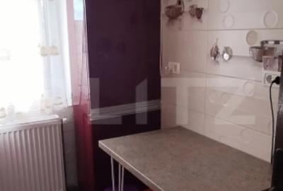 Apartament cu 3 camere semidecomandat în Alexandru cel Bun - 1