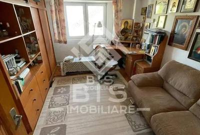 Apartament 3 camere - Zona Sens - 1