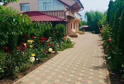 Casă cu 4 camere în Brehuiești - 1