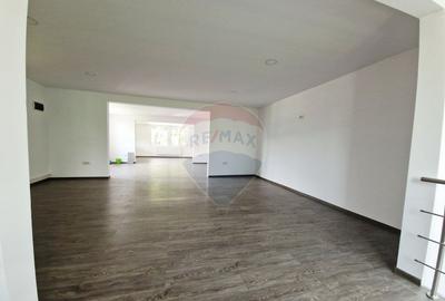 Spa?iu multifunc?ional de inchiriat, 5 km de Piatra Ne... - 24