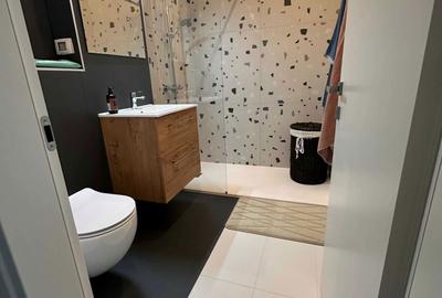 Apartament cu 2 camere decomandat în Exterior Vest