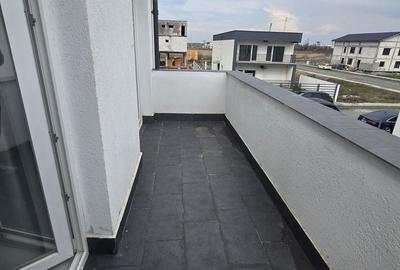 Casă cu 4 camere în Nord - 12