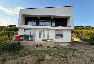 Casă cu 4 camere cu Teren 500 Mp în Corunca - 18