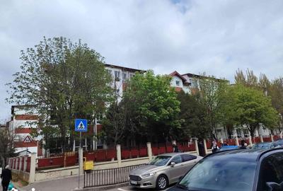 Apartament cu 3 camere decomandat în Micro 11 - 11