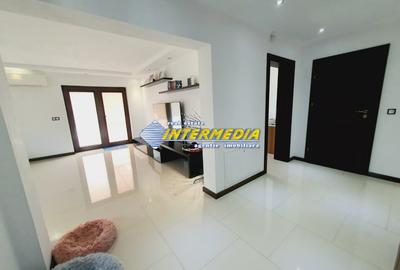 Casă individuală cu 5 camere cu Teren 700 Mp în Ciugud - 1