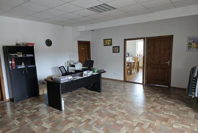 Spațiu comercial, de 1,900 mp, în Izvoare (Dumbrava Roșie) - 1