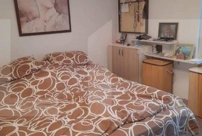 Casă cu 3 camere cu Canalizare în Central - 14