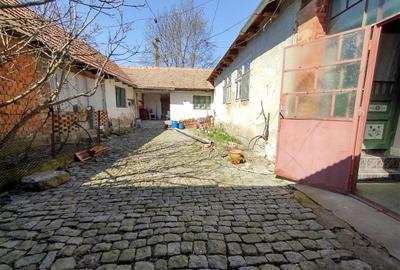 Casă individuală cu 8 camere cu Teren 3800 Mp în Răchitova - 33