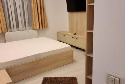 Inchiriez Apartament 2 camere 49 mp Navodari Centru langa Primarie,internet si tv inclus - 4