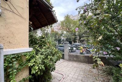 Casa interbelica de inchiriat - Str. Barbu Vacarescu nr. 33 - 39