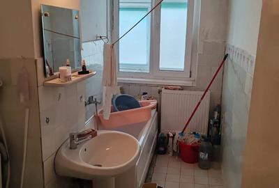 Apartament de vanzare - 3