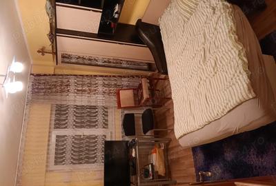 Inchiriez camera de apartament. - 9
