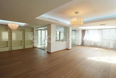 Casă individuală cu 10 camere cu Canalizare în Floreasca - 2