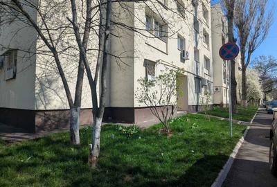 Garsonieră decomandată în Bucureștii Noi