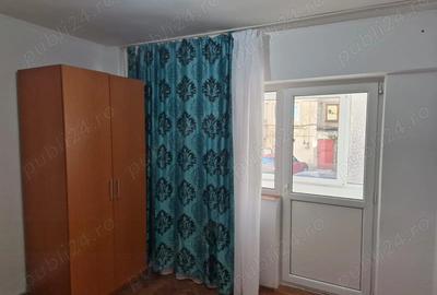 Apartament cu 3 camere în Traian - 3