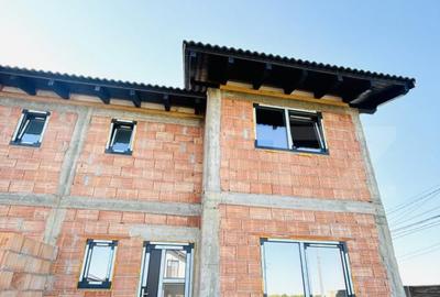 Duplex modern, Sacalaz finisaje la alegere, zona lini? - 1