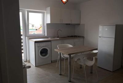 Garsonieră decomandată în Central - 1