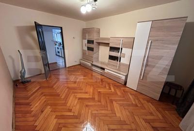 Apartament decomandat cu 3 camere, 70 mp, zona Cetate - 2